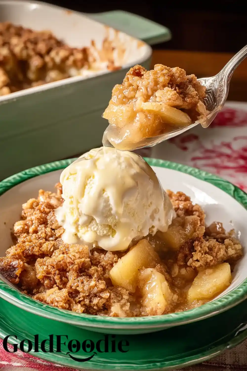 Pioneer Woman Apple Crisp 5 A spoon scooping up the final bite of apple crisp and ice cream